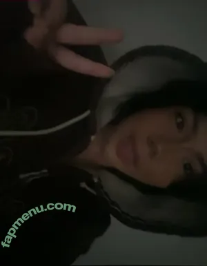 remicutr / remictr nude photo #0002