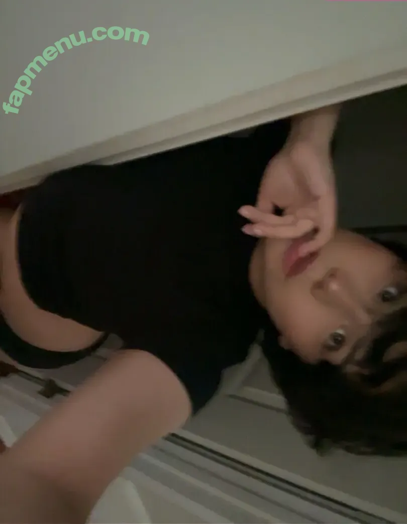 remicutr nude photo #0004 (remictr)