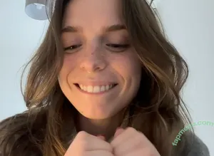 Remmy ASMR / remireaganasmr / remsreality nude photo #0014