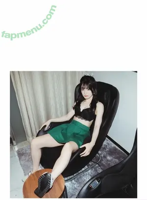 Rena Miyashita / rena__miyashita / 宮下玲奈 nude photo #0048