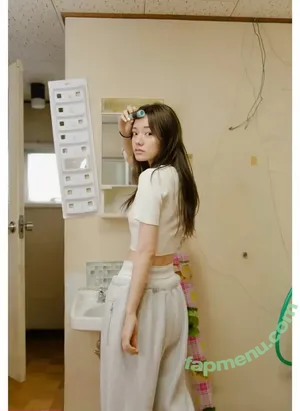 Rena Miyashita / rena__miyashita / 宮下玲奈 nude photo #0102