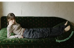 Rena Miyashita / rena__miyashita / 宮下玲奈 nude photo #0125