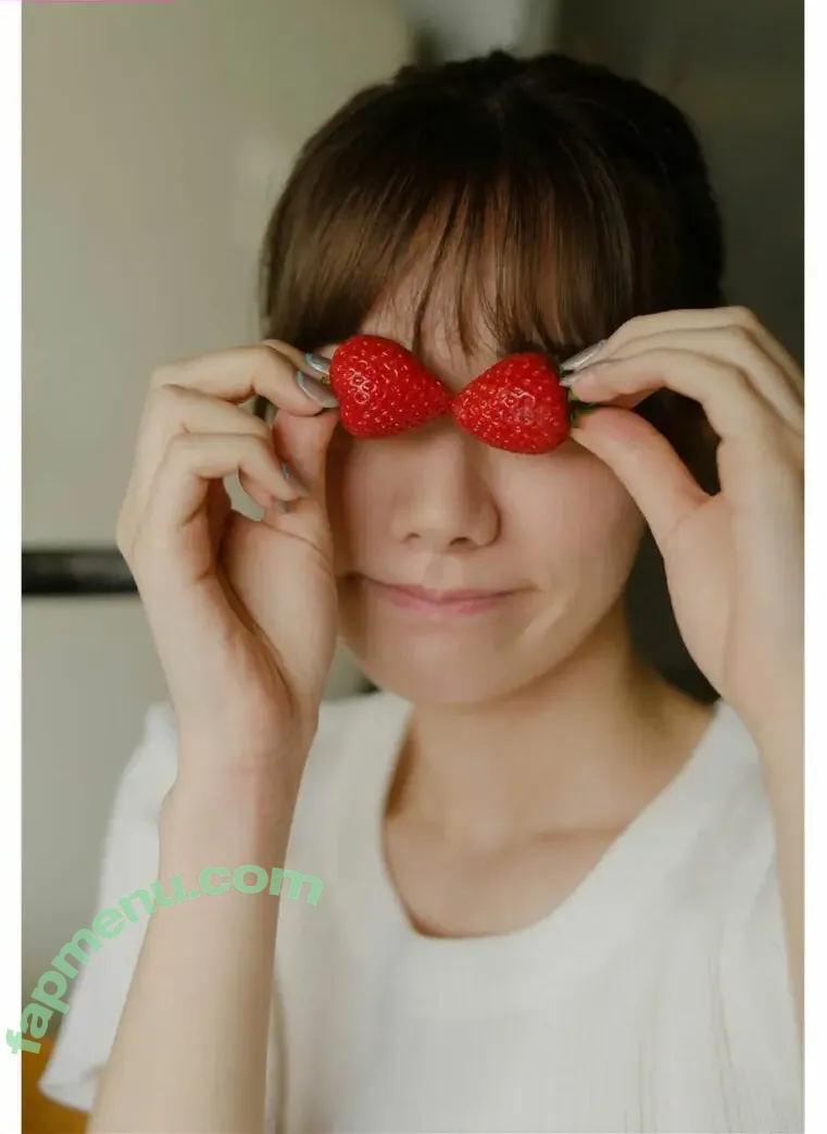 Rena Miyashita nude photo #0088 (rena__miyashita / 宮下玲奈)