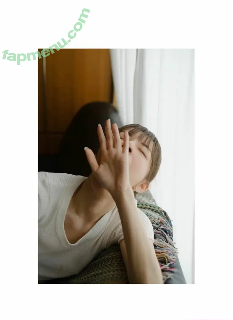 Rena Miyashita nude photo #0092 (rena__miyashita / 宮下玲奈)