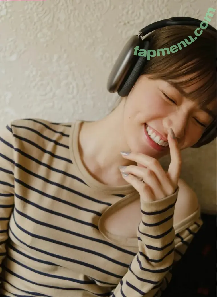 Rena Miyashita nude photo #0132 (rena__miyashita / 宮下玲奈)