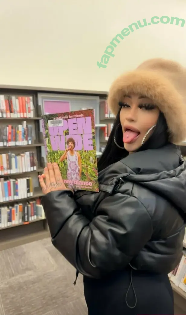 renaelovesjizz nude photo #0005 (prettycitydimes)