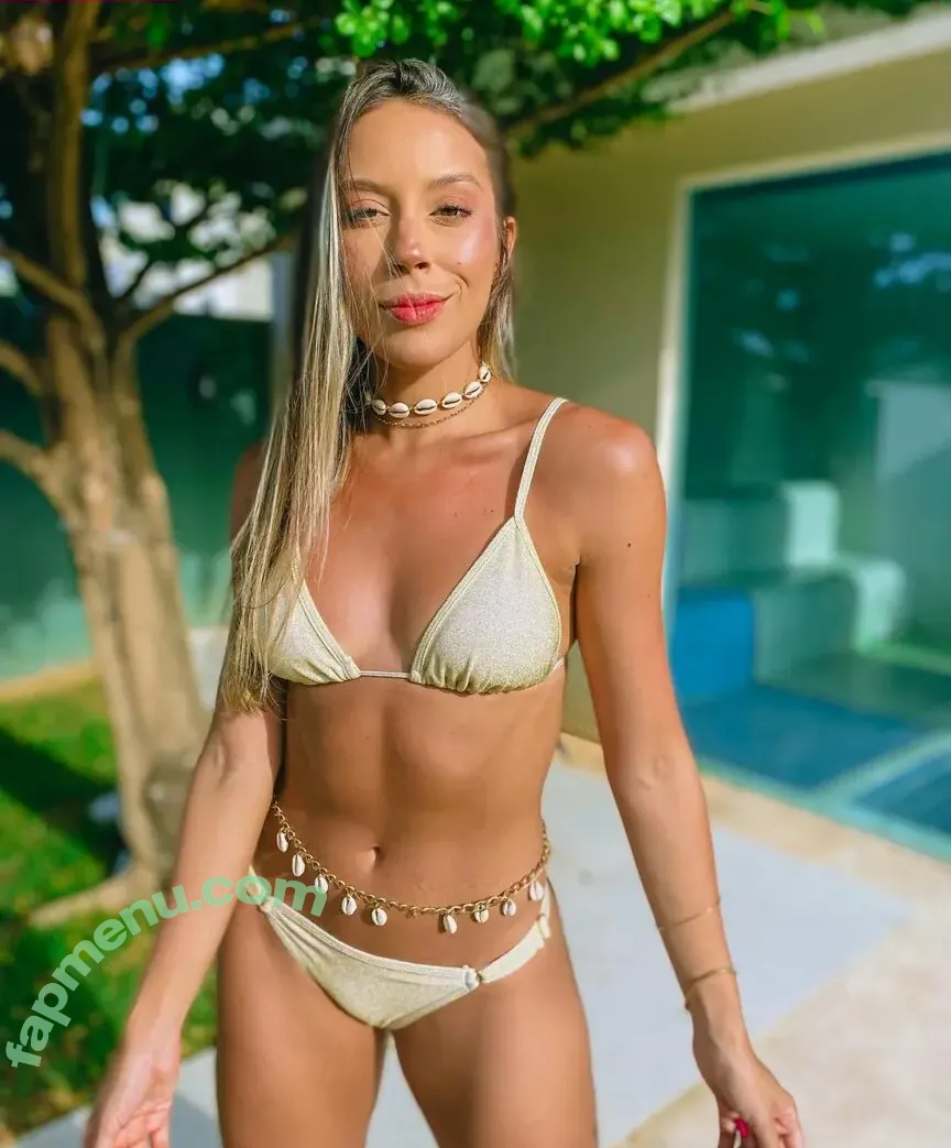 Renata Saldanha nude photo #0008 (Renata Saldanha)