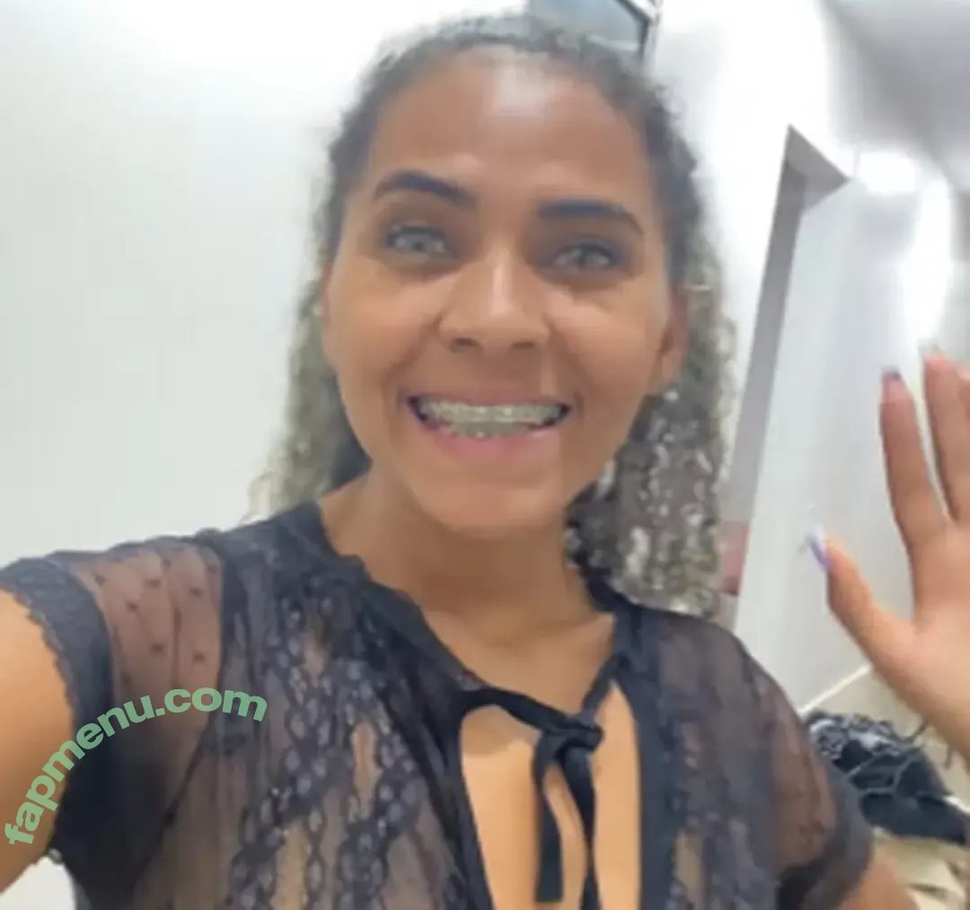 Renata Santos nude photo #0032 (renatamel / renataoficial1)