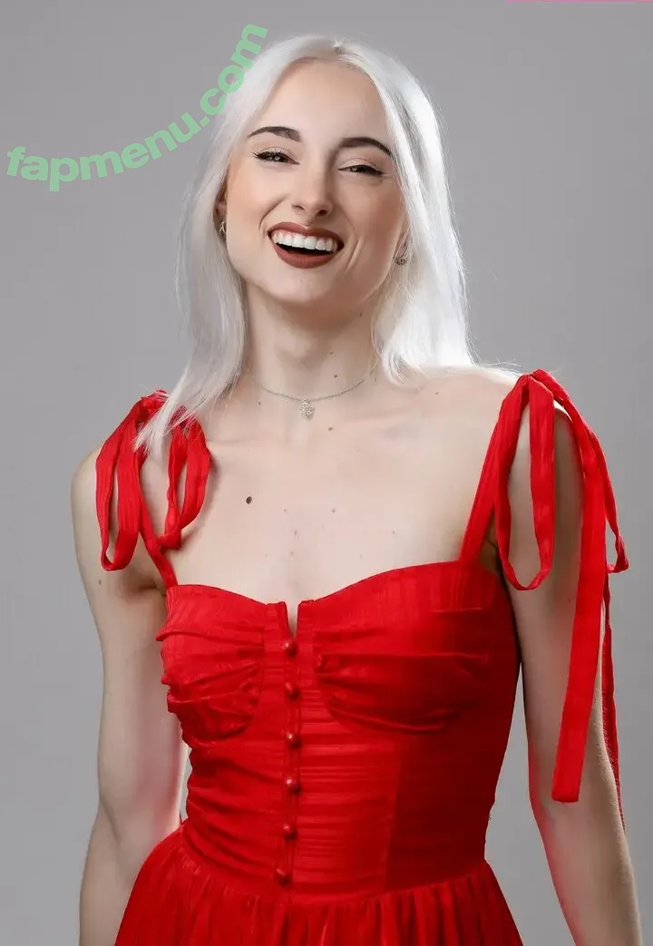 Renata Schneider nude photo #0102 (renata.c.schneider)