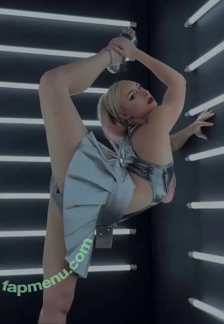 Renata Schneider nude photo #0138 (renata.c.schneider)