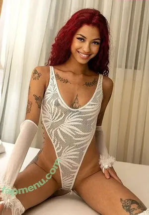  nude photo #0004