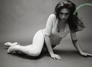 Renatarii / Renata Ri / renata_ri / renatarrii nude photo #0983