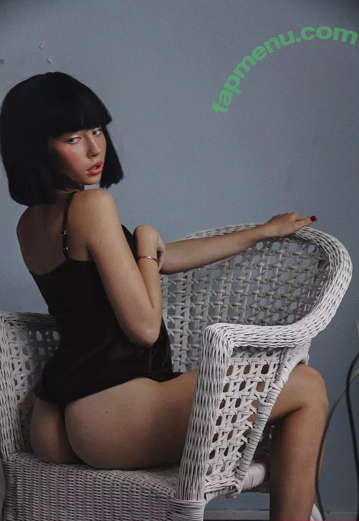 Renatarii nude photo #0009 (Renata Ri / renata_ri / renatarrii)