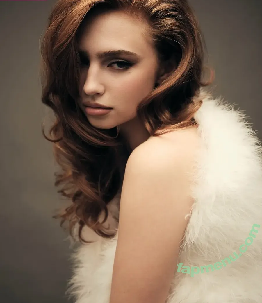 Renatarii nude photo #0947 (Renata Ri / renata_ri / renatarrii)