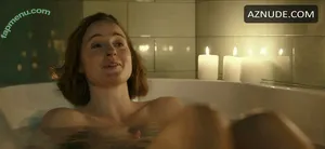 Renate Reinsve / renatereinsve nude photo #0124