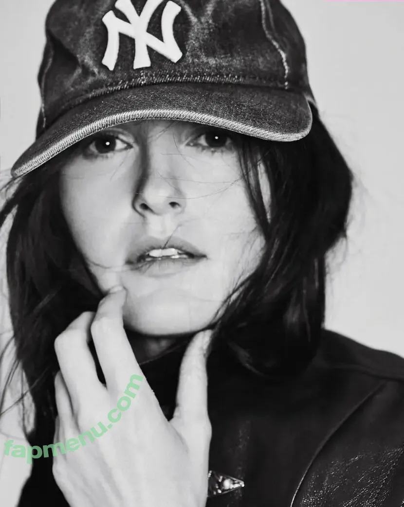 Renate Reinsve nude photo #0075 (renatereinsve)