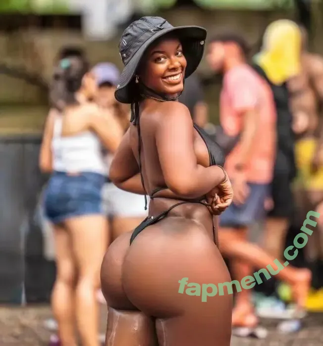 Renee Adjoa nude photo #0026 (reneeadjoa)