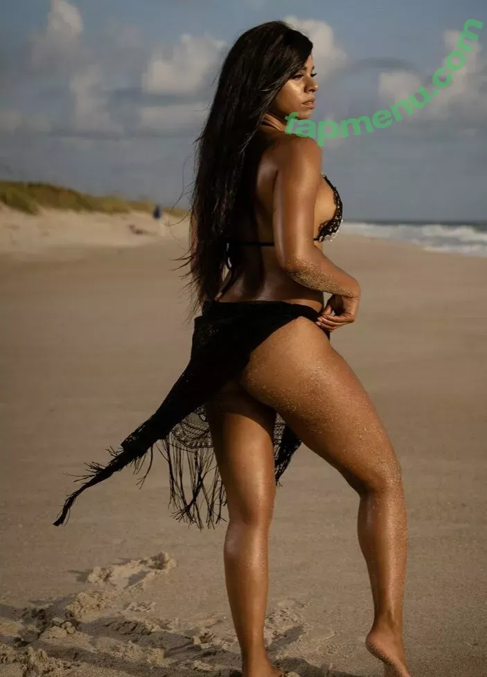 Renee Michelle nude photo #0009 (ladyrm / michellerenee)