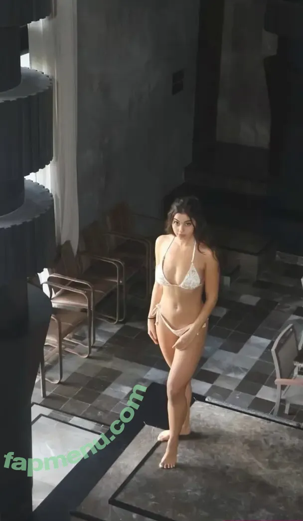 Reneé Monaco nude photo #0016 (mamagarcia / peachmangojuice)