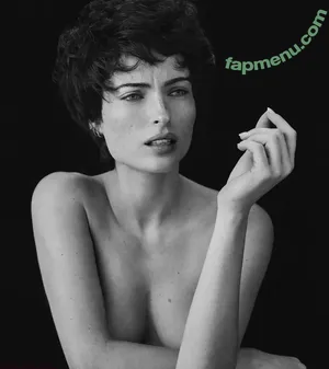 Renee Murden / reneemurden nude photo #0318