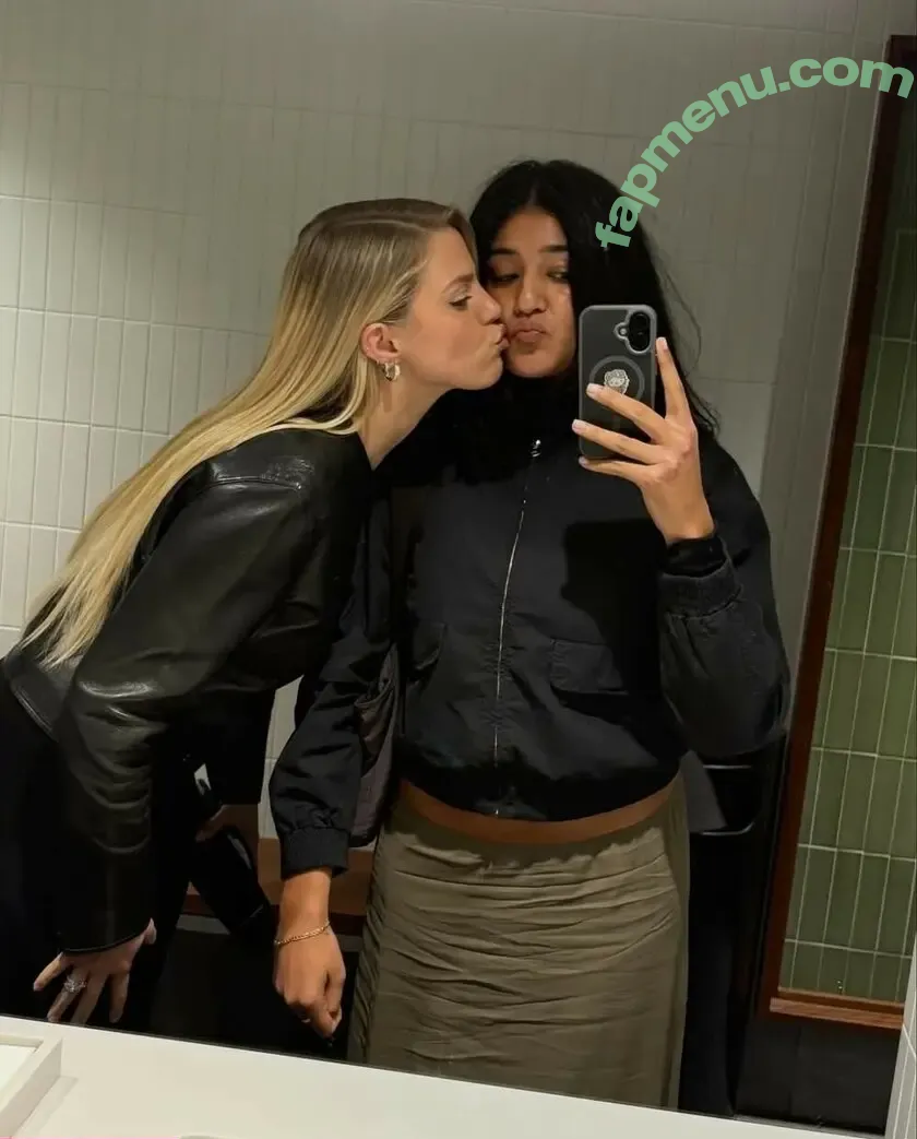 Renee Rapp nude photo #0311 (reneerapp)