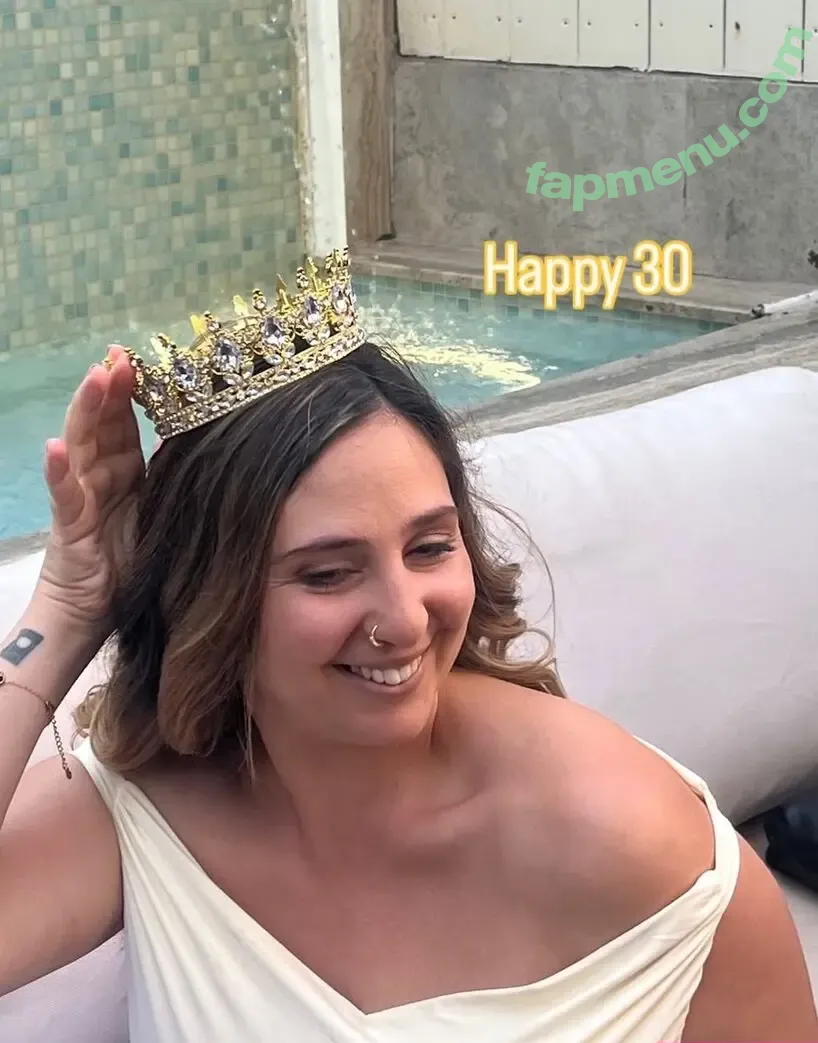 Renee Talotta nude photo #0011 (billowbeach / renee.talotta / reneetal / reneetalotta / shakasdesigner / shakastravels / wears_ren)