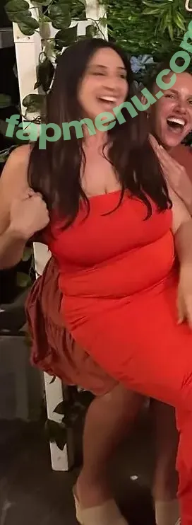 Renee Talotta nude photo #0026 (billowbeach / renee.talotta / reneetal / reneetalotta / shakasdesigner / shakastravels / wears_ren)