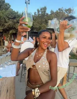 reneehadlley / Renee Hadley nude photo #0006