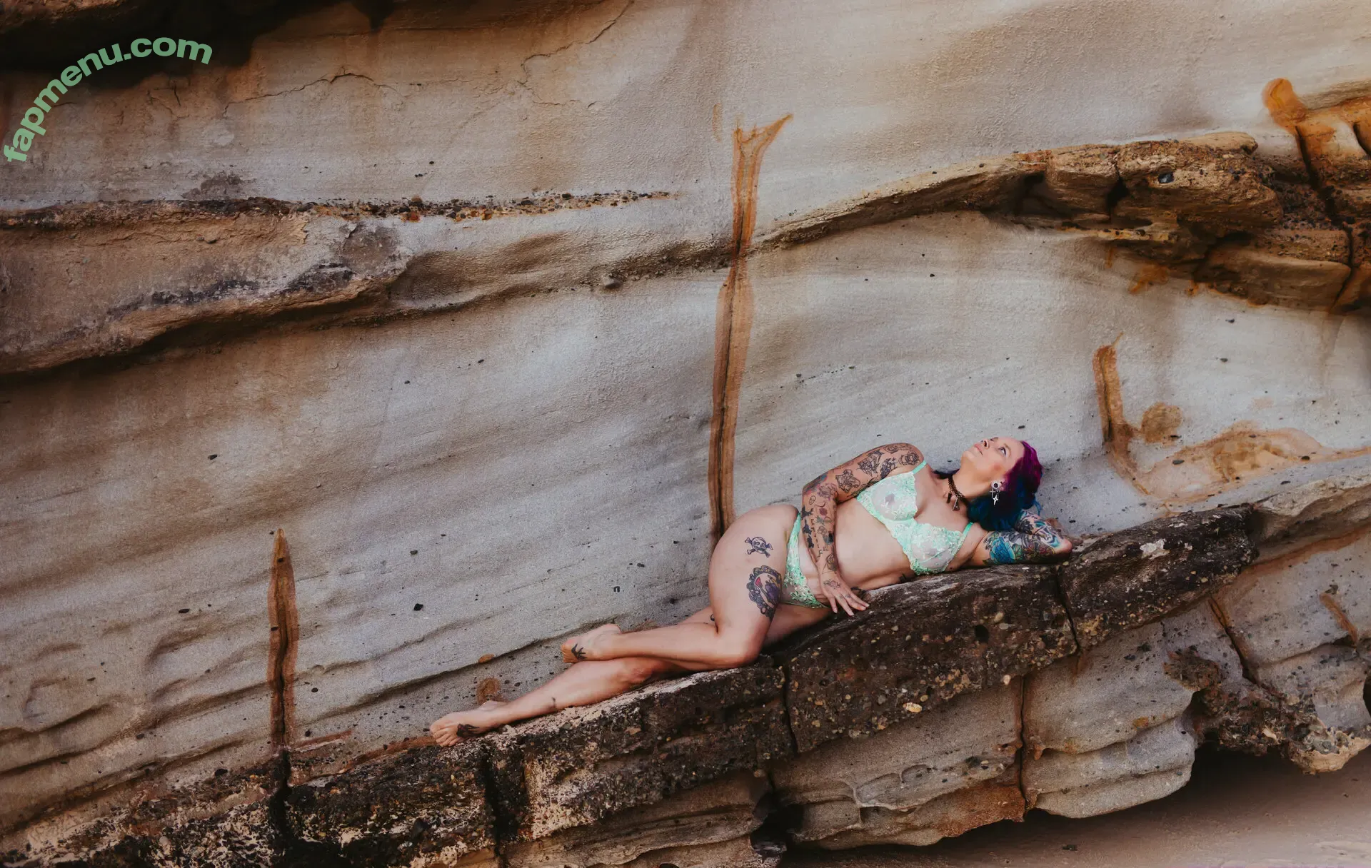 reneekpriv nude photo #0032 (reneekpriv)