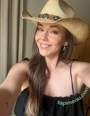 renetheathlete / Rene The Athlete / roxyqueflexx nude photo #0115