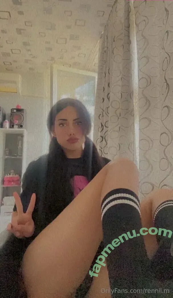 rennii.m nude photo #0003 (renni.m)