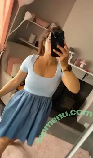 repressed-princess / PersianPrincess / WildPersian / emmamacdonaldinsta / persiangirl69 nude photo #0148