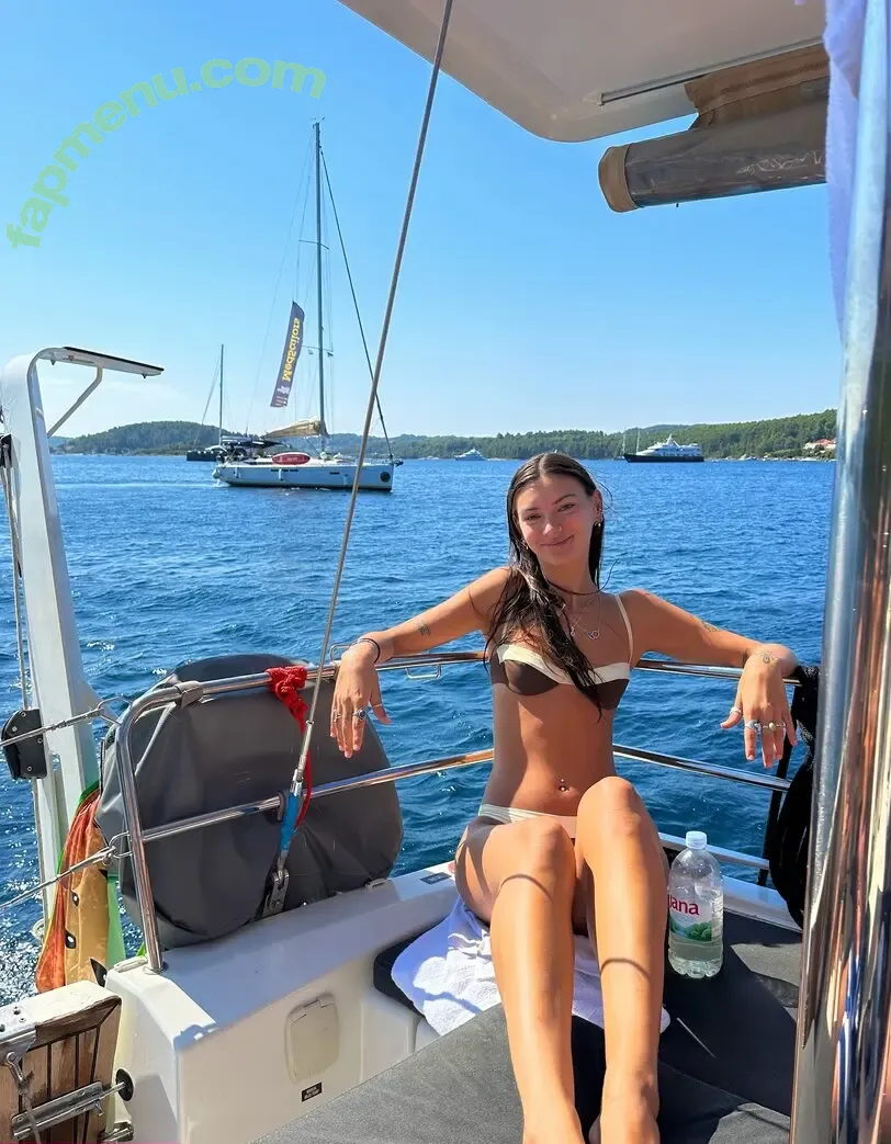 Req Cassadventures nude photo #0082 (cassadvantures)