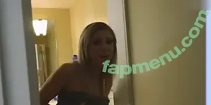  nude photo #0001