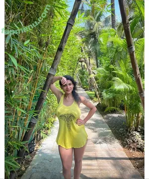 Reshmi R Nair / resmi_r_nair / resmi_r_nair._ / resminair / resmirnair nude photo #0029