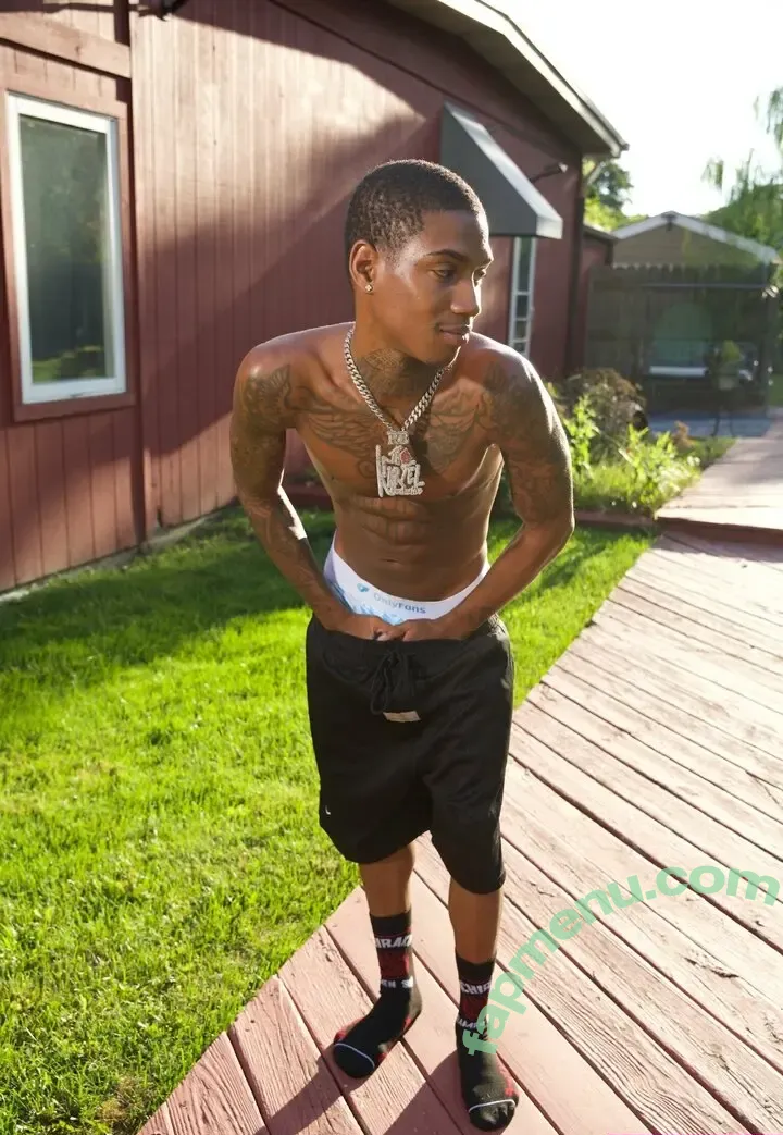 resorude nude photo #0022 (Big Bank / Daddy Bankroll / ResoXes / Xesbankrollin / reel)