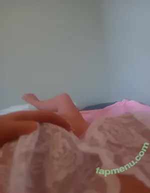  nude photo #0004