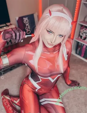 Revolvingrose / RevolvingRosee / revolving_rose nude photo #0302