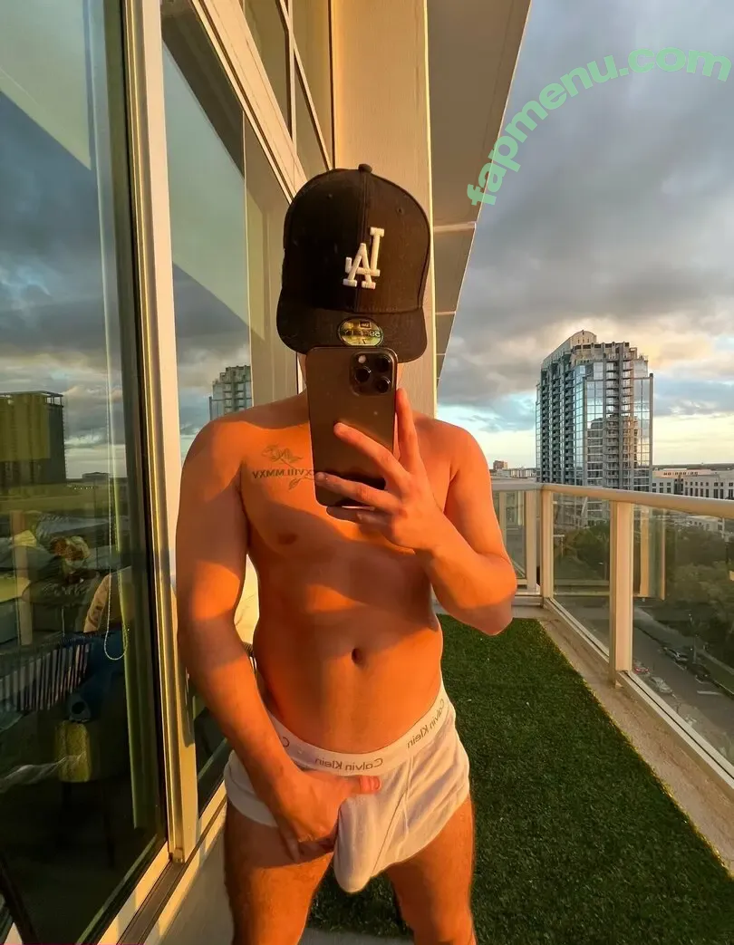 rexycampbell nude photo #0013 (rexmcampbell)