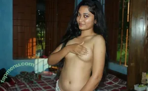 Reya Ghosh / riyaghosh2800 nude photo #0255