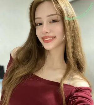 Reyhan Kararas / ll_reyyy nude photo #0007