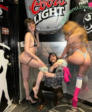 Reyna Morena / enlightenedbimbo / morenareyna nude photo #0057