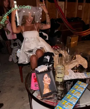 Reyna Morena / enlightenedbimbo / morenareyna nude photo #0070