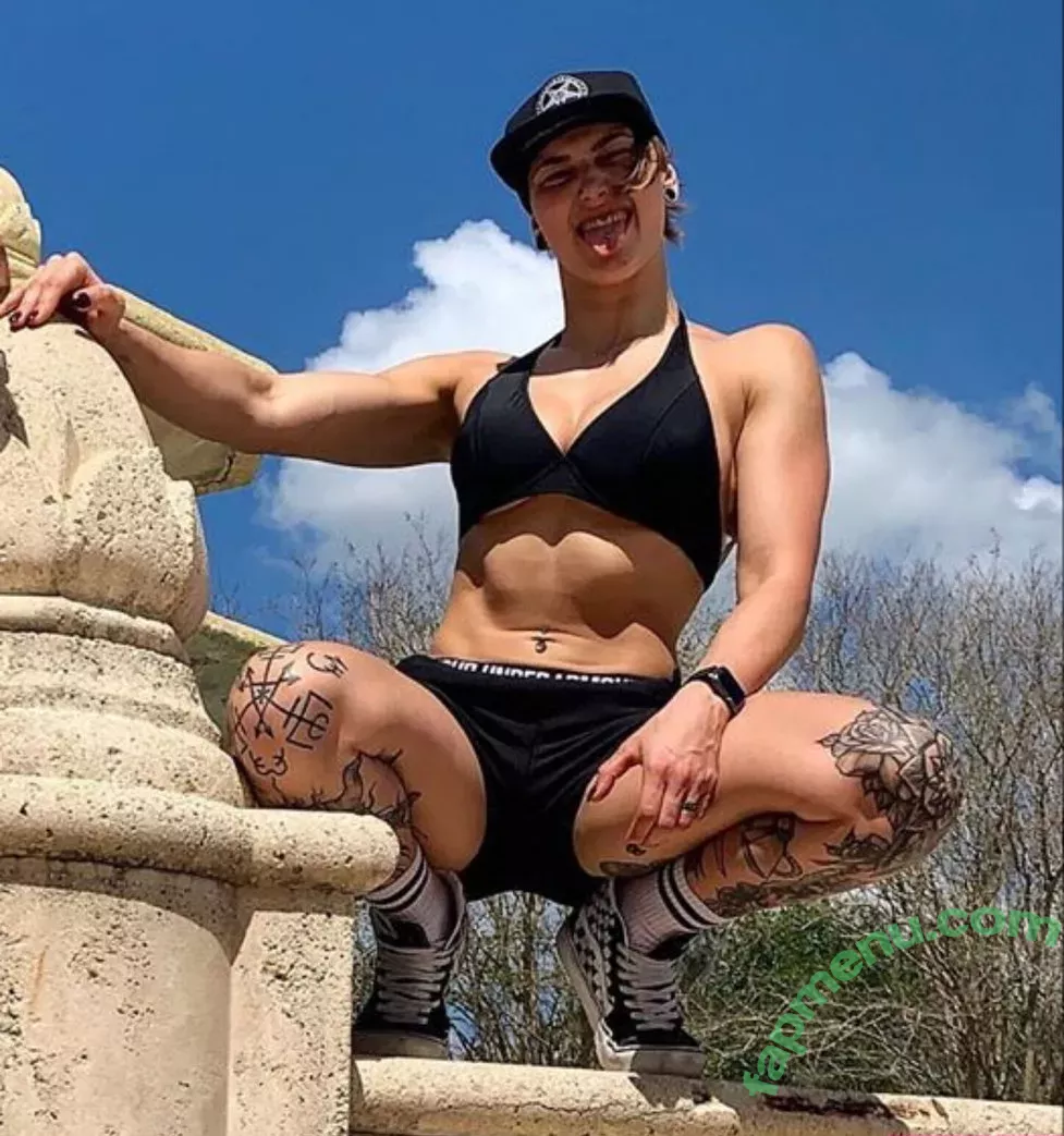 Rhea Ripley nude photo #0037 (RheaRipley_WWE / WWE / notrhearipley)