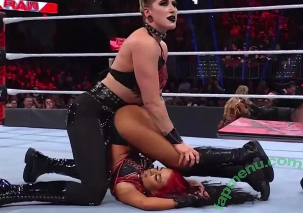 Rhea Ripley nude photo #0067 (RheaRipley_WWE / WWE / notrhearipley)