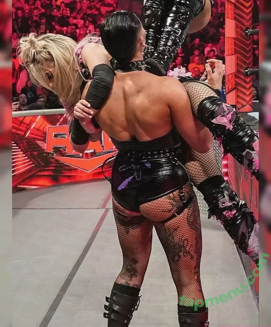 Rhea Ripley nude photo #0089 (RheaRipley_WWE / WWE / notrhearipley)