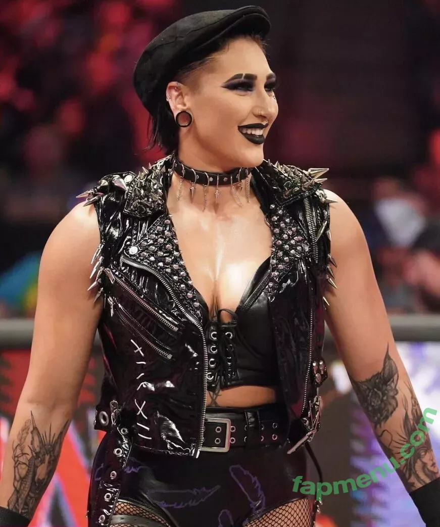 Rhea Ripley nude photo #0149 (RheaRipley_WWE / WWE / notrhearipley)