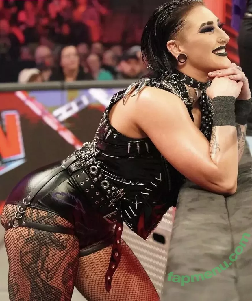 Rhea Ripley nude photo #0151 (RheaRipley_WWE / WWE / notrhearipley)