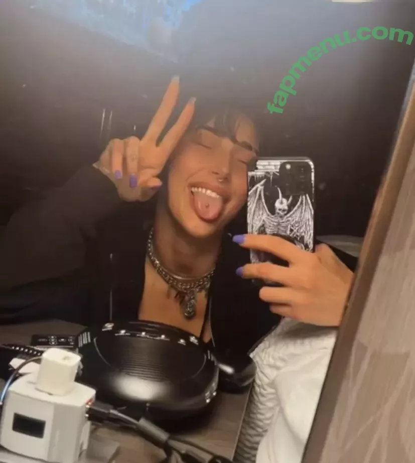 Rhea Ripley nude photo #1039 (RheaRipley_WWE / WWE / notrhearipley)