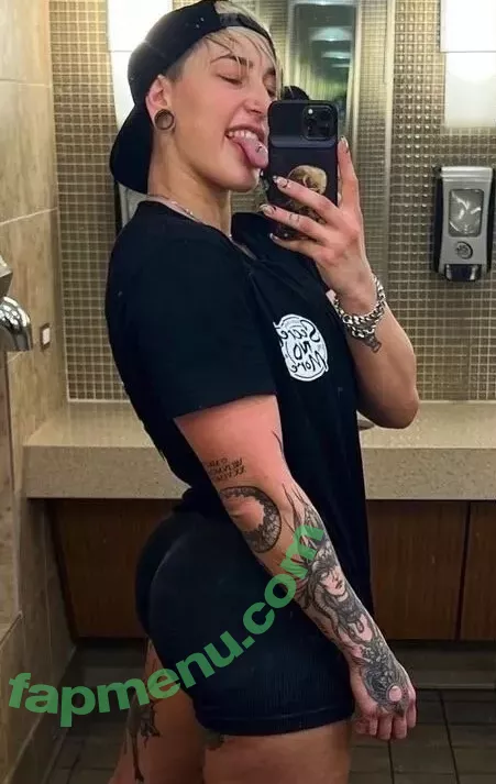 Rhea Ripley nude photo #1081 (RheaRipley_WWE / WWE / notrhearipley)